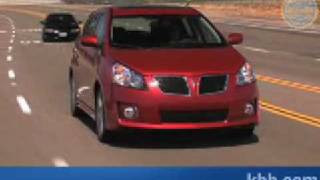 2009 Pontiac Vibe Review  Kelley Blue Book [upl. by Spears77]