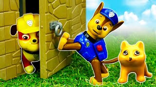 Chase y Rubble rescatan a un gatito La Patrulla Canina Paw Patrol en español [upl. by Rauch256]