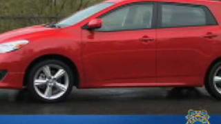 2010 Toyota Matrix XR Review Start Up and Walkaround [upl. by Enaht453]