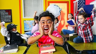 10 Things You Should NOT Do at School [upl. by Rickie]