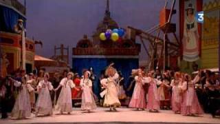 Petrushka  extrait de ACT 1 Ballet lopera National de Paris [upl. by Sherr]