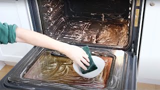 How to Clean an Oven Non Self Cleaning [upl. by Stempson771]