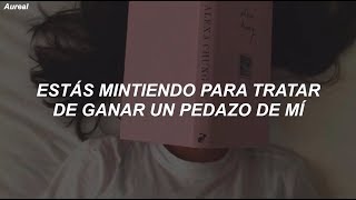 Melanie Martinez  PIGGYBACK Traducida al Español [upl. by Aneleasor]