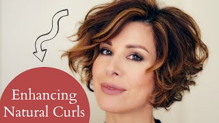 HOW TO STYLE LAYERED SHORT NATURAL CURLY HAIR  Dominique Sachse [upl. by Ettenot]