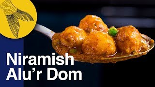 Niramish Aloor Dum Bengali Recipe  Easy Aloo Dum without Onion amp Garlic  Bhoger Alur Dom [upl. by Nanci]