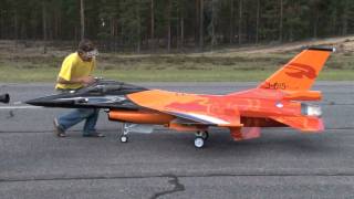 RC turbine jet F16 scale 14 [upl. by Sokram882]