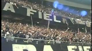 Crazy fans of Corinthians World Cup Japan 2012 FIFA clubs [upl. by Maximilianus]