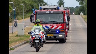 Optocht Brandweerdag 2018 heel veel sirenes Almere [upl. by Kauffmann]