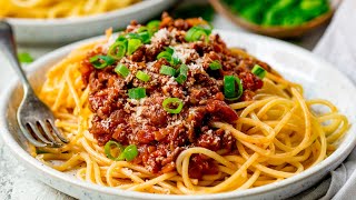 Quick and Easy Spaghetti Bolognese  Family Favourite [upl. by Patricio]