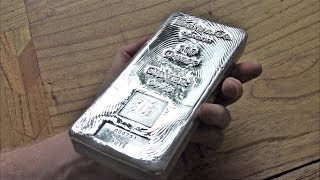 I bought a 100 oz silver bar [upl. by Montfort]