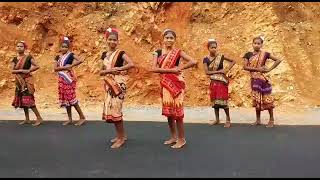 Hello Rani Hii Rani Sambalpuri Song Mere Gaon Ke Bachhe log Dance Kar Rahe hai [upl. by Charry426]