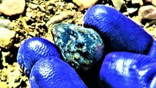 HOW TO FIND SAPPHIRE ON BEDROCK  Liz Kreate [upl. by Shakti]